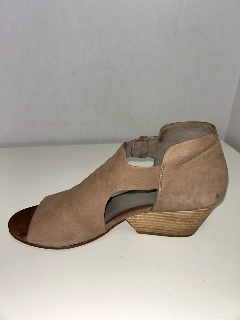 Eileen Fisher Tan Nubuck Peep Toe Cutout Wedge Heel Bootie Sandal